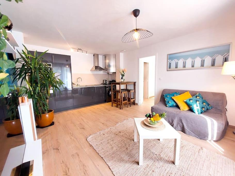 T2 Cosy Toulon, Proche Plage Экстерьер фото